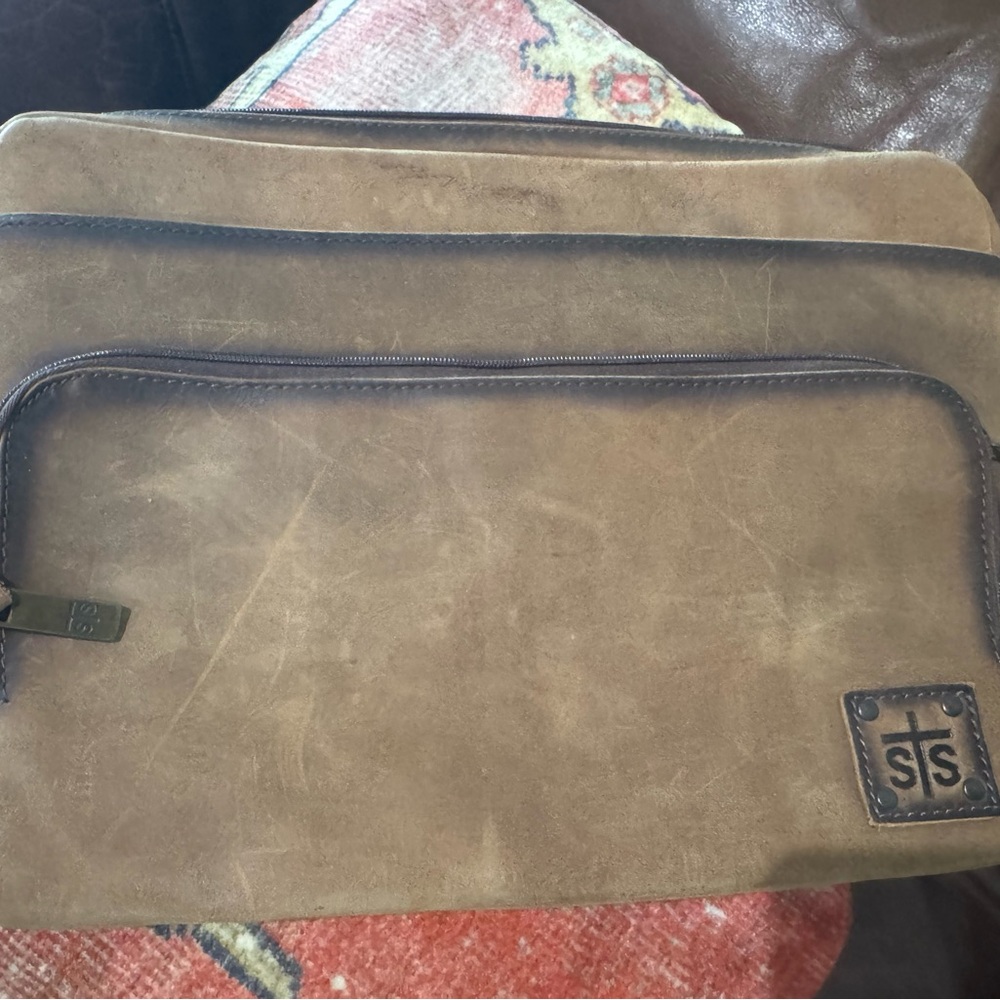 STS Ranchwear Brown Leather Bag